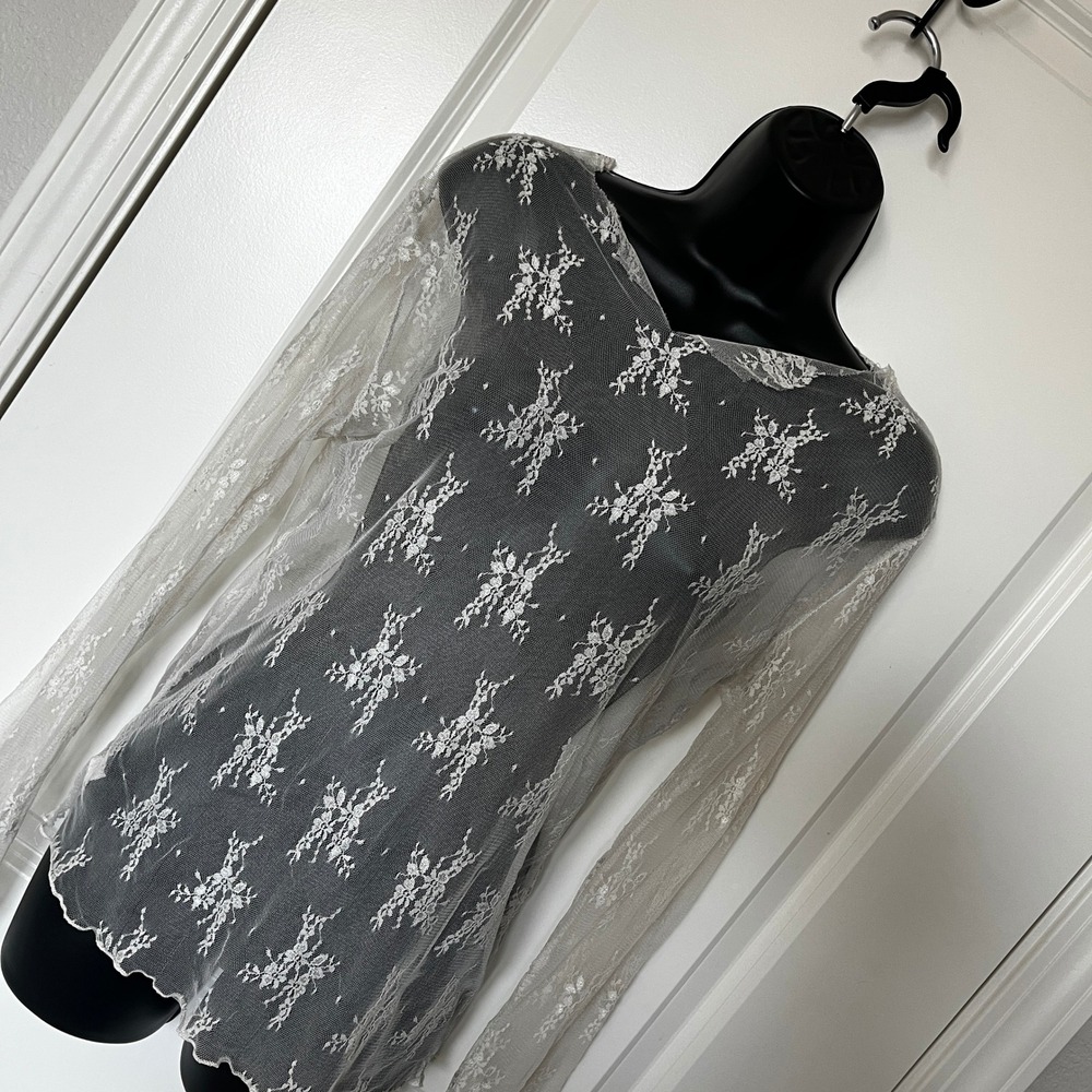 Women's Sheer Lace Long Sleeve Top XXL